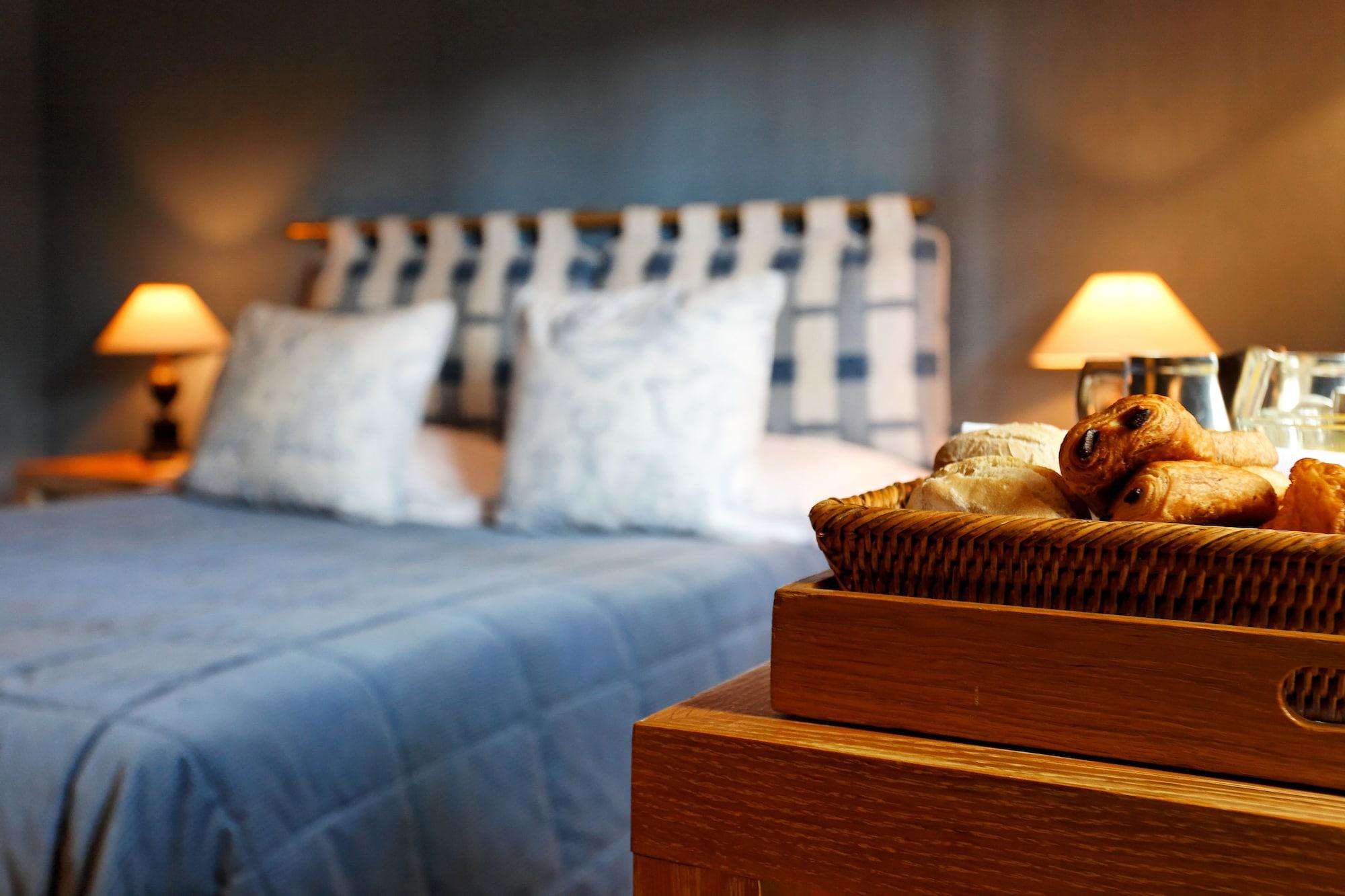 Cazaudehore, De Charme Au Hotel Saint-Germain-en-Laye
