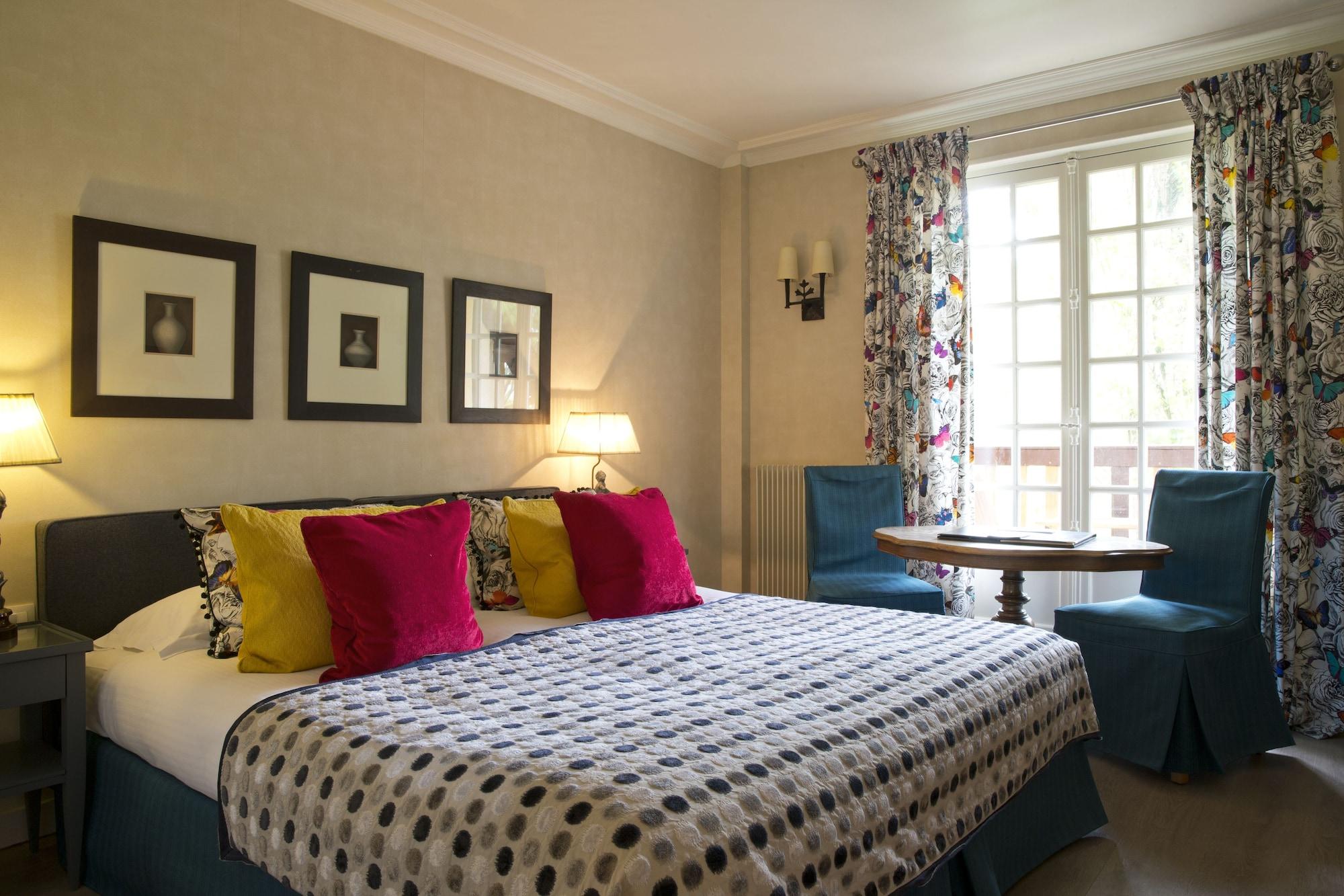 Hotel Cazaudehore, De Charme Au Saint-Germain-en-Laye